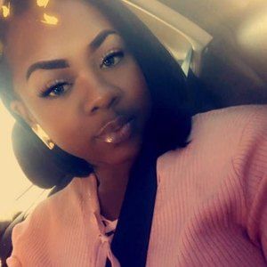 Meet your Posher, Erricka